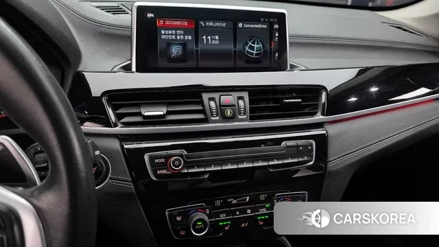 BMW X1 (F48) 2022 Черный из Кореи, фото 5