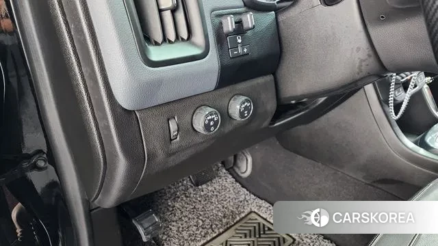 Chevrolet (GM Daewoo) Real New Colorado 2021 Розовый из Кореи, фото 5