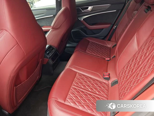Audi S6 2022 Темно-серый из Китая, фото 5