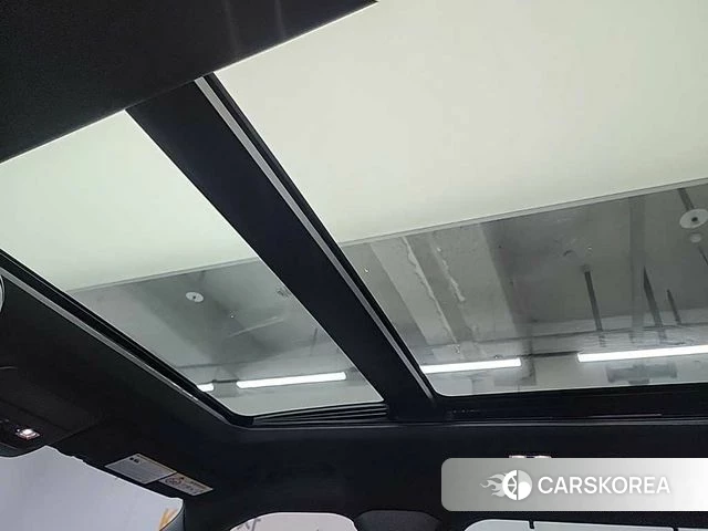 Ford Explorer 6th Generation 2022 Белый из Кореи, фото 5
