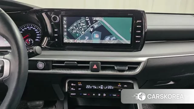 Kia K5 3rd generation 2022 Белый из Кореи, фото 5