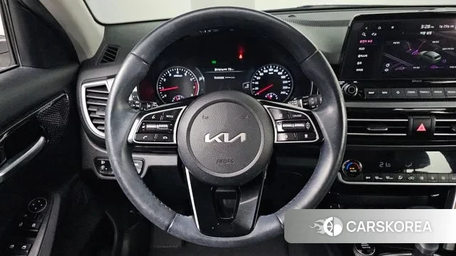 Kia Seltos 2021 Белый из Кореи, фото 5