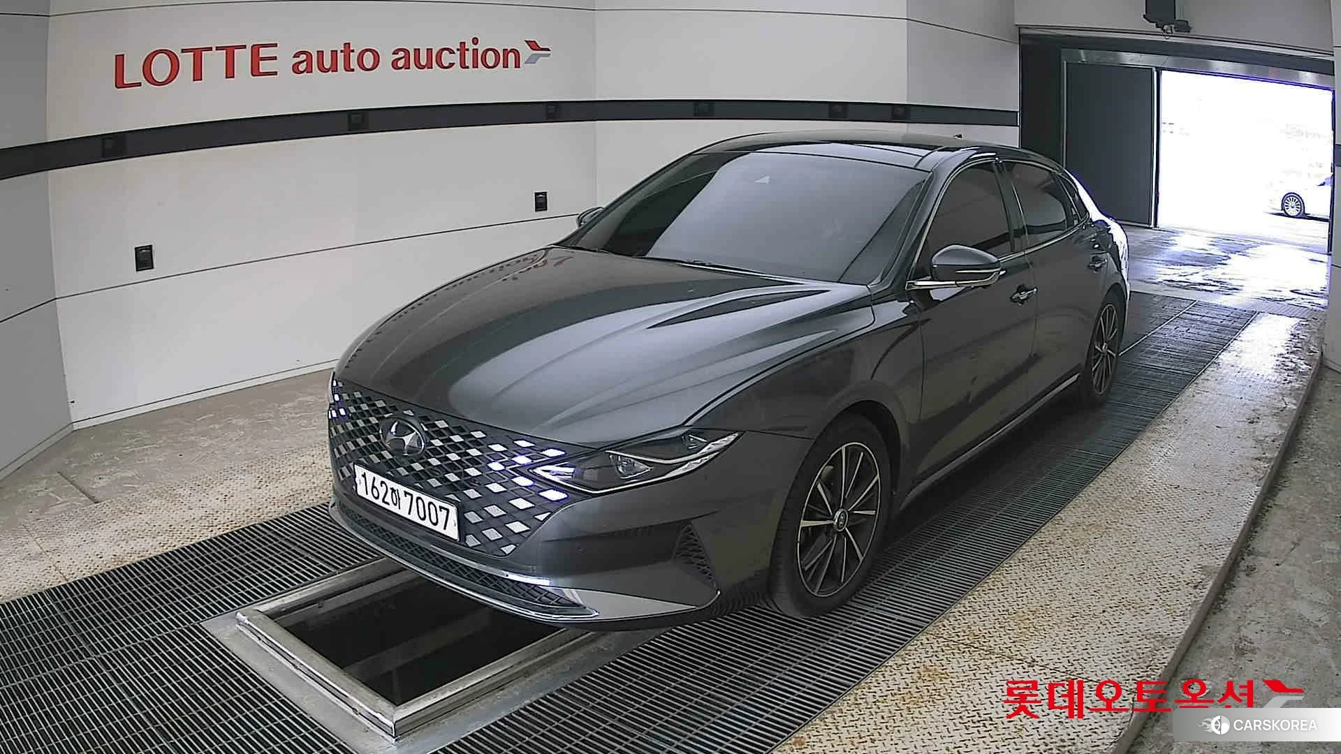 Hyundai Grandeur 2021 Nocturne Gray из Кореи, фото 5