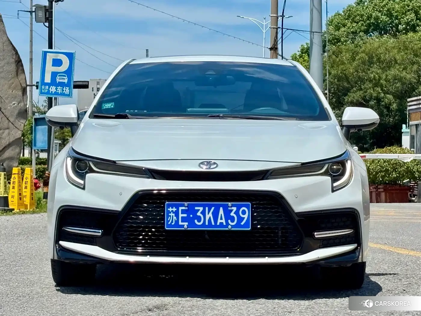 Toyota Levin 2022 Белый из Китая, фото 5
