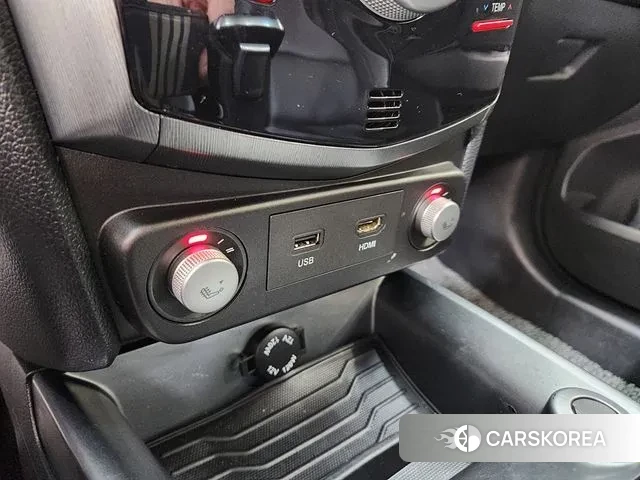 Ssangyong Tivoli Armor 2018 Синий из Кореи, фото 5