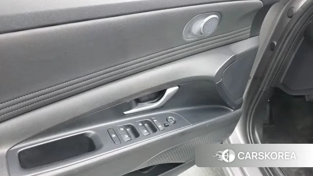 Hyundai Avante (CN7) 2020 Серебряный из Кореи, фото 5