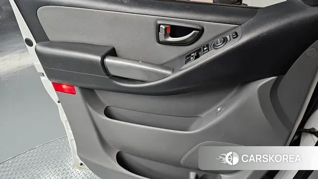 Hyundai The New Grand Starex 2019 Белый из Кореи, фото 5