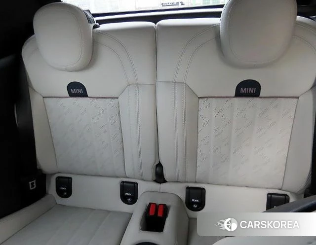 Mini Cooper S Convertible 4th Generation 2026 Белый из Кореи, фото 5