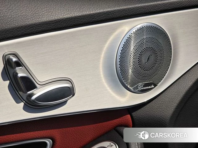 Mercedes-Benz Class C 2021 Белый из Китая, фото 5