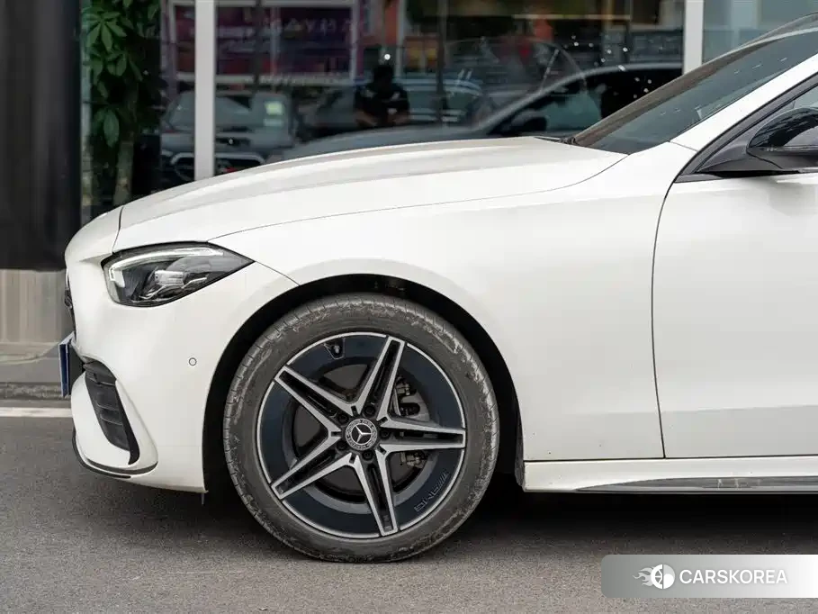 Mercedes-Benz C-class 2024 Белый из Китая, фото 5