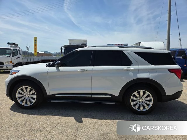 Ford Explorer 6th Generation 2021 Белый из Кореи, фото 5