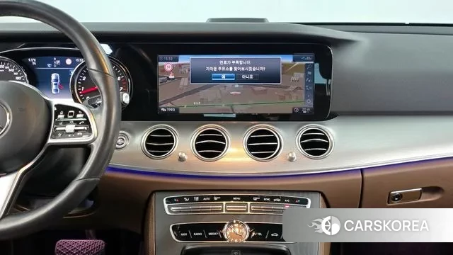 Mercedes-Benz E-Class W213 2020 Синий из Кореи, фото 5