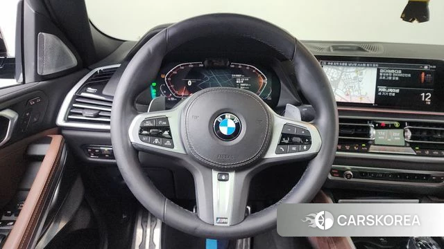 BMW X6 (G06) 2021 Золотой из Кореи, фото 5
