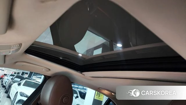 Mercedes-Benz E-Class W213 2019 Черный из Кореи, фото 5