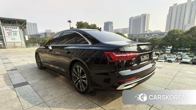 Audi A6L 2022 Черный из Китая, фото 5