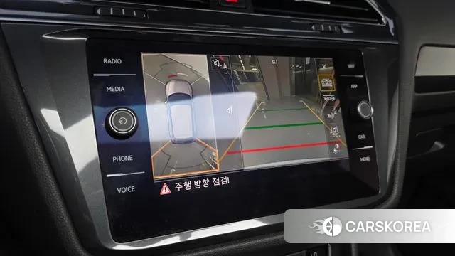 Volkswagen Tiguan Allspace 2018 Серебристо-серый из Кореи, фото 5