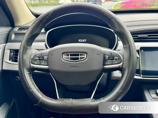 Geely Automobile Boyue 2021 Белый из Китая, фото 5