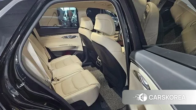 Genesis GV70 2021 Черный из Кореи, фото 5