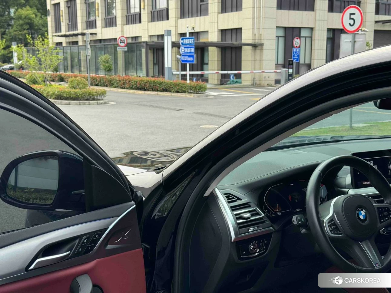 BMW X4 2021 Черный из Китая, фото 5