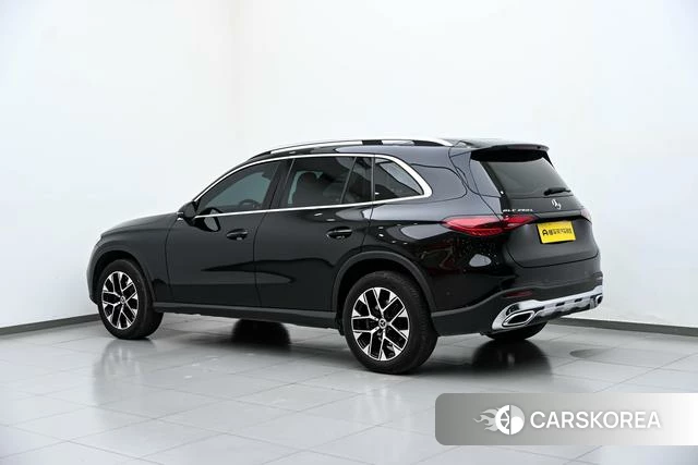 Mercedes-Benz GLC 2023 Черный из Китая, фото 5
