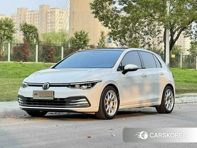 Volkswagen Golf 2022 Белый из Китая, фото 5