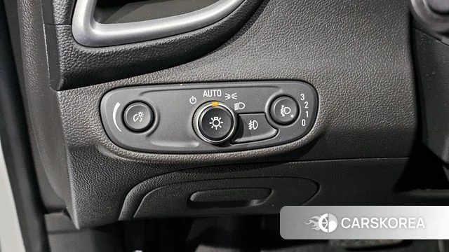 Chevrolet (GM Daewoo) The New Trax 2019 Белый из Кореи, фото 5