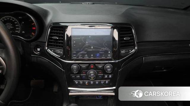 Jeep Grand Cherokee 2021 Серый из Кореи, фото 5