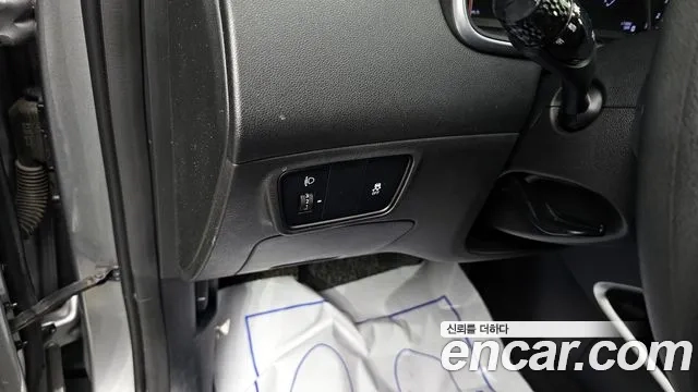 Hyundai Tucson (NX4) 2021 Серебристо-серый из Кореи, фото 5