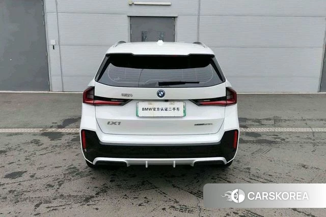 BMW iX1 2025 Белый из Китая, фото 5