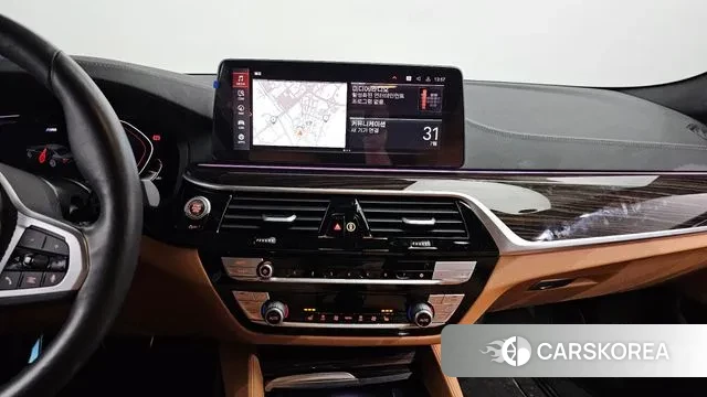 BMW 5 Series (G30) 2022 Серый из Кореи, фото 5