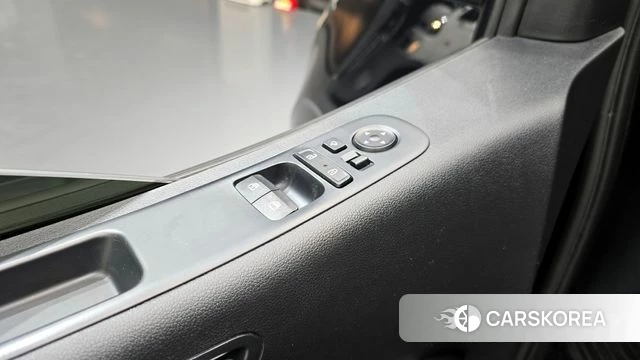 Hyundai Staria 2022 Черный из Кореи, фото 5