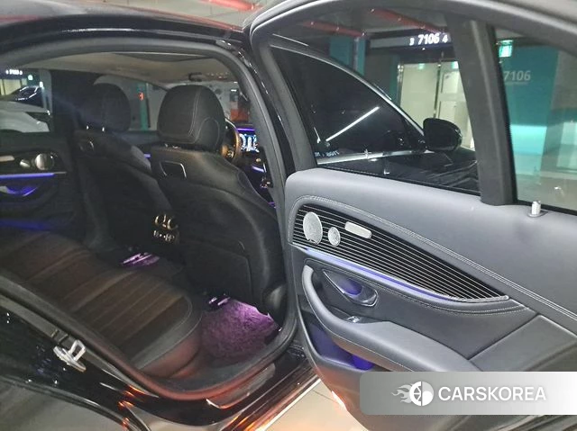 Mercedes-Benz E-Class W213 2019 Черный из Кореи, фото 5
