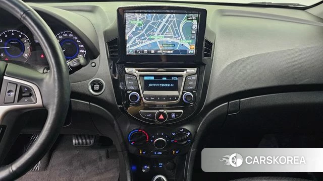 Hyundai Accent (New type) 2018 Белый из Кореи, фото 5