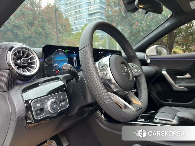 Mercedes-Benz Class A 2022 Белый из Китая, фото 5