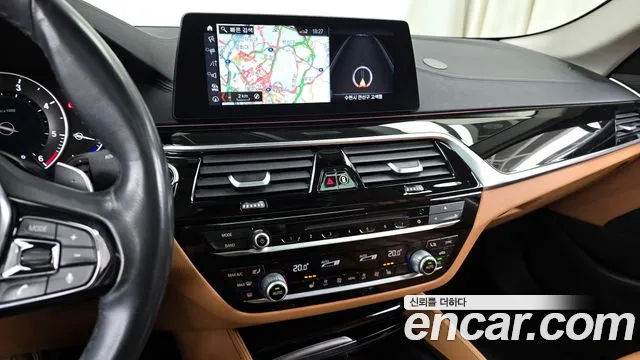 BMW 5 Series (G30) 2018 Белый из Кореи, фото 5