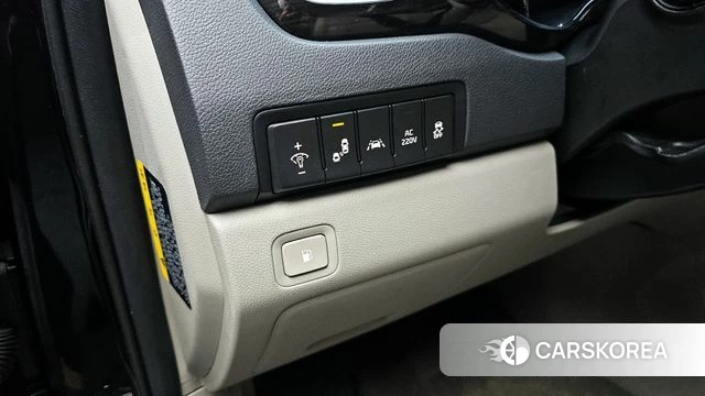 Kia The New Carnival 2019 Черный из Кореи, фото 5