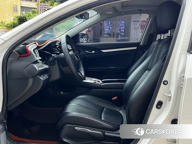 Honda Civic 2021 Белый из Китая, фото 5