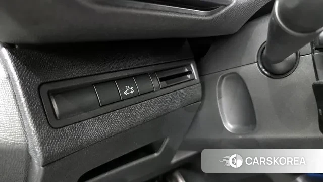 Peugeot 5008 second generation 2018 Черный из Кореи, фото 5