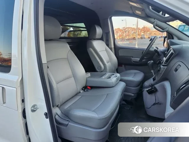 Hyundai The New Grand Starex 2020 Белый из Кореи, фото 5