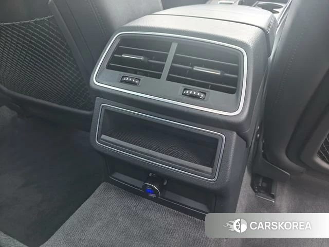 Audi A7 2021 Темно-серый из Китая, фото 5