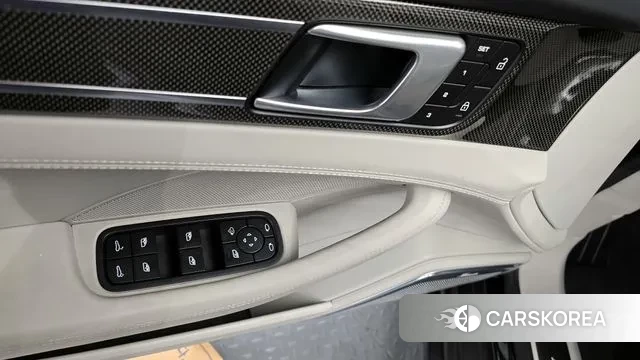 Porsche Panamera (971) 2022 Черный из Кореи, фото 5