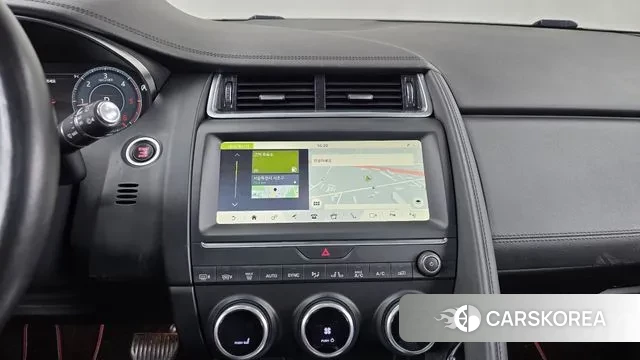 Jaguar E-PACE 2019 Белый из Кореи, фото 5