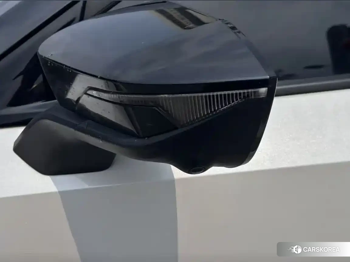 Chang'an UNI-V 2024 Белый из Китая, фото 5