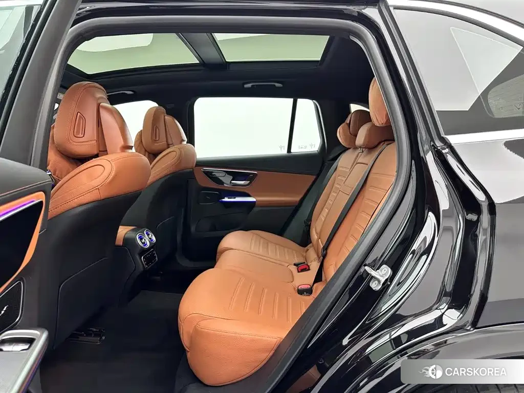 Mercedes-Benz GLC 2025 Черный из Китая, фото 5