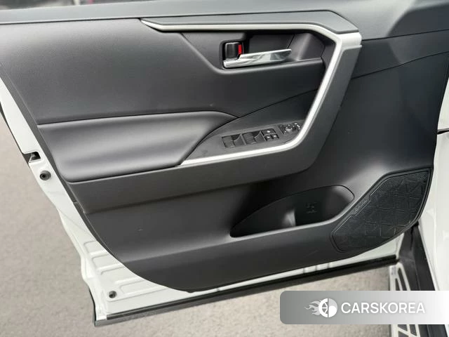 Toyota RAV4 Rongfang 2024 Белый из Китая, фото 5