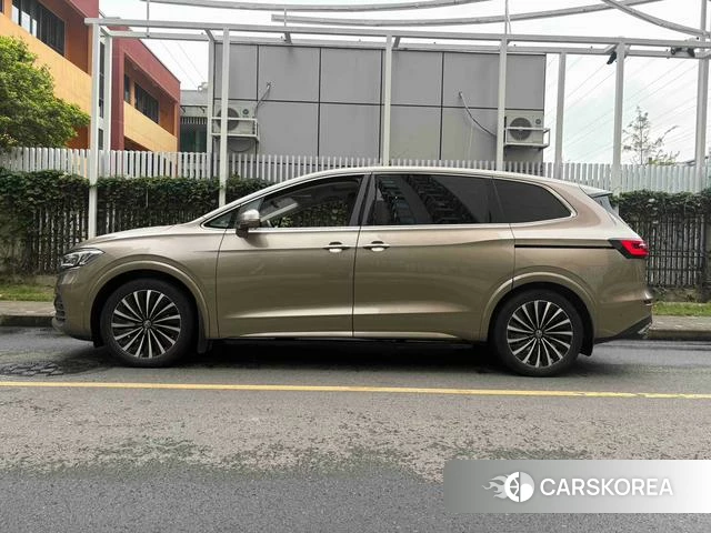 Volkswagen Weiran 2021 Шампань из Китая, фото 5