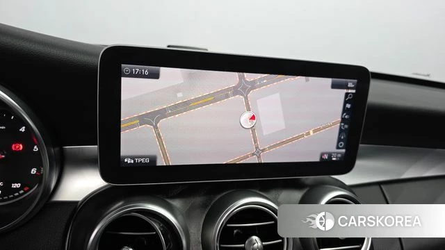 Mercedes-Benz C-Class W205 2019 Белый из Кореи, фото 5