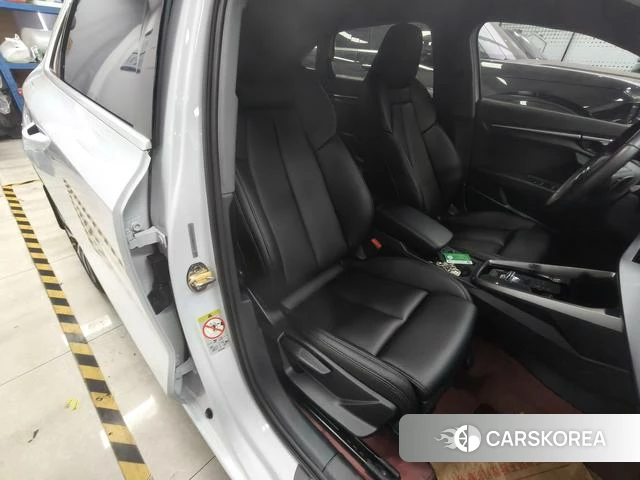 Audi A3 2021 Белый из Китая, фото 5