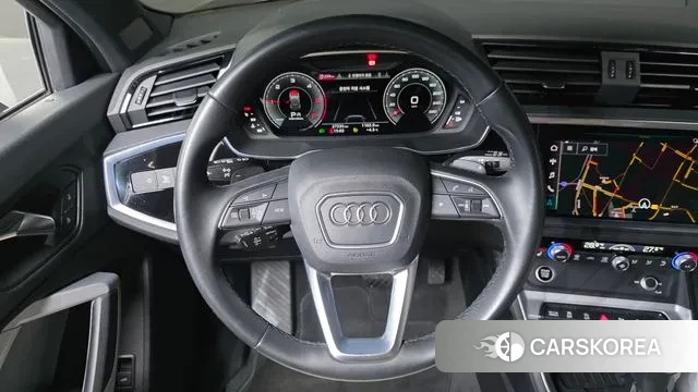 Audi Q3 (F3) 2023 Серый из Кореи, фото 5