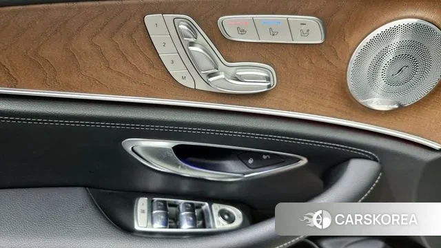 Mercedes-Benz E-Class W213 2020 Белый из Кореи, фото 5